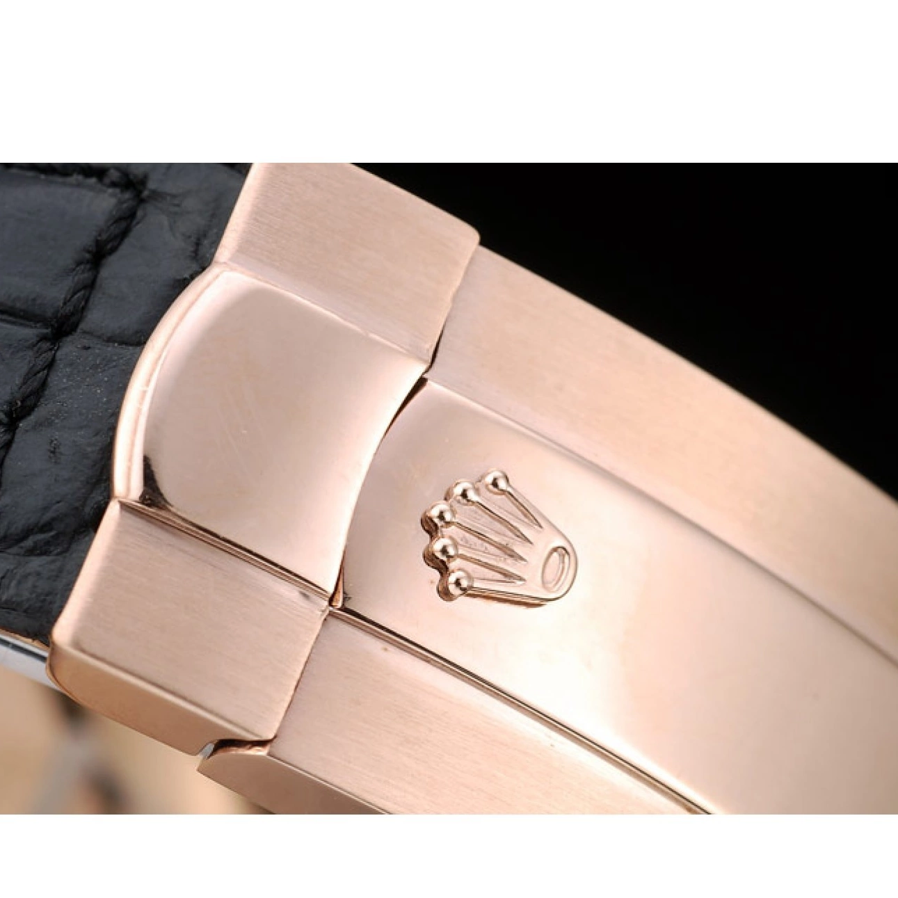 Aaa replica watch Black Black Daytona Rolex Strap Rose Gold Case Leather Dial 0609